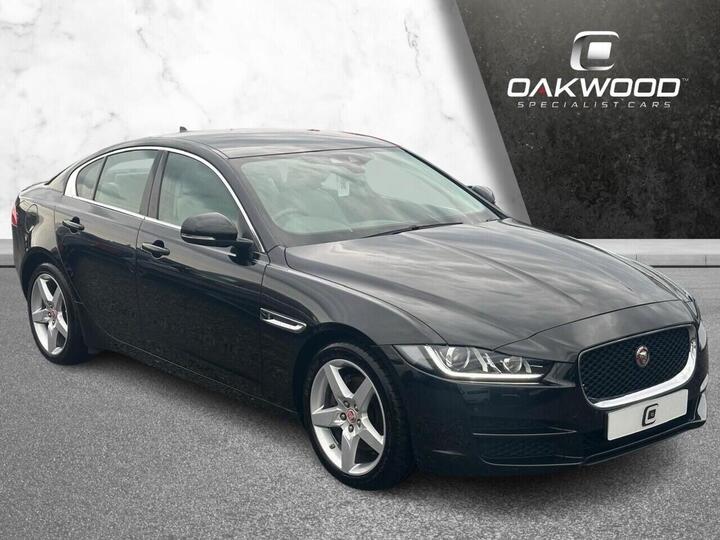 Jaguar XE 2.0d Portfolio Auto Euro 6 (s/s) 4dr