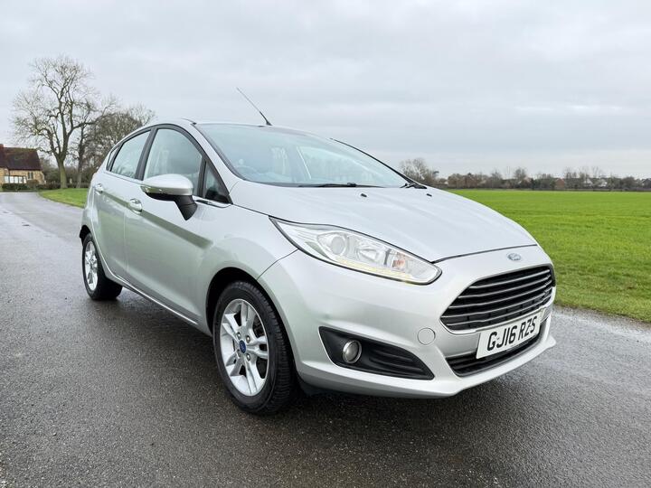 Ford Fiesta 1.0T EcoBoost Zetec Euro 6 (s/s) 5dr