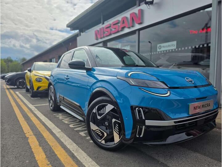 Nissan MICRA Extended Range 52kWh Evolve Auto 5dr