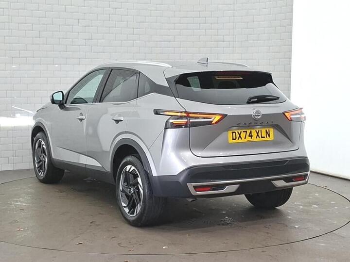 Nissan Qashqai 1.3 DIG-T MHEV N-Connecta Euro 6 (s/s) 5dr
