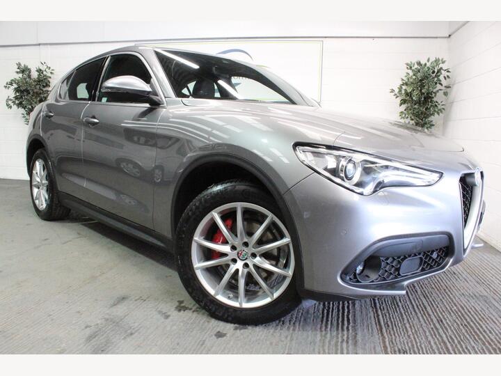 Alfa Romeo Stelvio 2.2 TD Speciale Auto Q4 AWD Euro 6 (s/s) 5dr