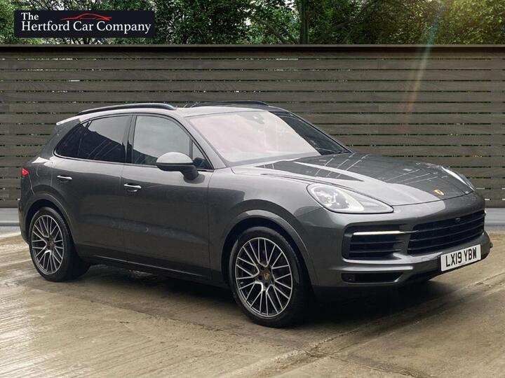 Porsche CAYENNE 3.0T V6 TiptronicS 4WD Euro 6 (s/s) 5dr Porsche CAYENNE 3.0T V6 TiptronicS 4WD Euro 6 (s/s) 5dr