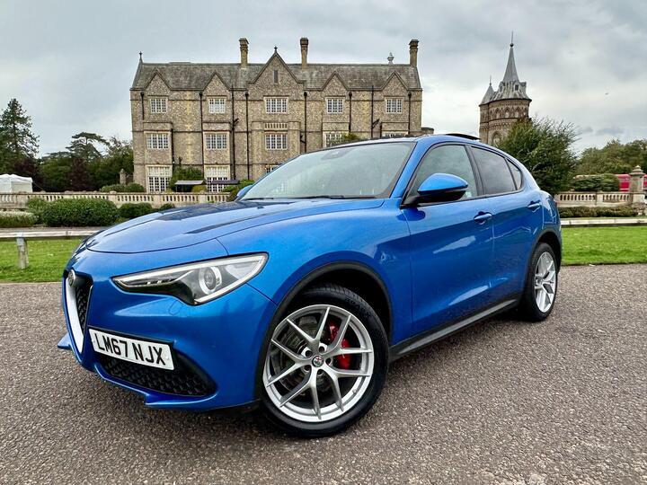 Alfa Romeo Stelvio 2.0T Milano Edizione Auto Q4 AWD Euro 6 (s/s) 5dr Alfa Romeo Stelvio 2.0T Milano Edizione Auto Q4 AWD Euro 6 (s/s) 5dr