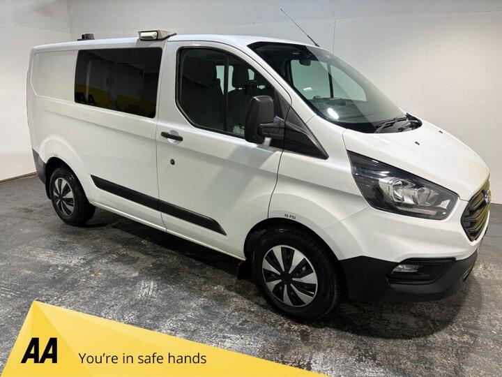 Ford TRANSIT CUSTOM 2.0 320 EcoBlue Crew Van L1 H1 Euro 6 5dr (6 Seat) Ford TRANSIT CUSTOM 2.0 320 EcoBlue Crew Van L1 H1 Euro 6 5dr (6 Seat)