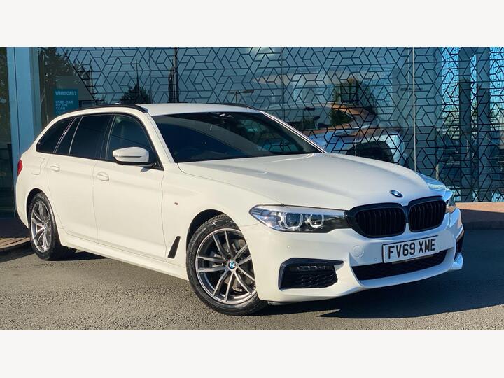 BMW 5 Series 2.0 520i GPF M Sport Touring Auto Euro 6 (s/s) 5dr BMW 5 Series 2.0 520i GPF M Sport Touring Auto Euro 6 (s/s) 5dr