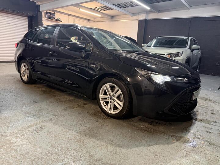 Toyota Corolla 1.8 VVT-h Icon Tech Touring Sports CVT Euro 6 (s/s) 5dr