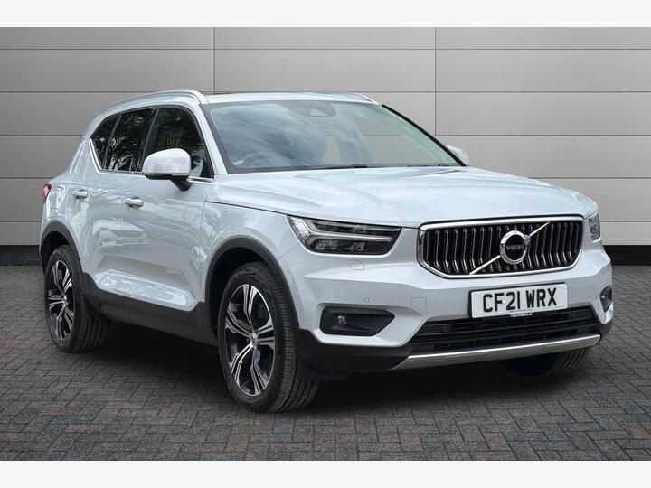 Volvo XC40 1.5h T5 Twin Engine Recharge 10.7kWh Inscription Pro Auto Euro 6 (s/s) 5dr
