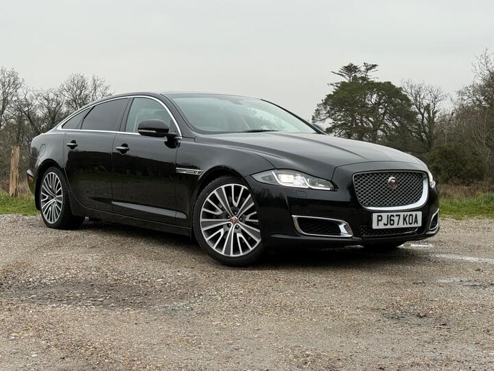 Jaguar XJ 3.0d V6 Autobiography Auto Euro 6 (s/s) 4dr (LWB)