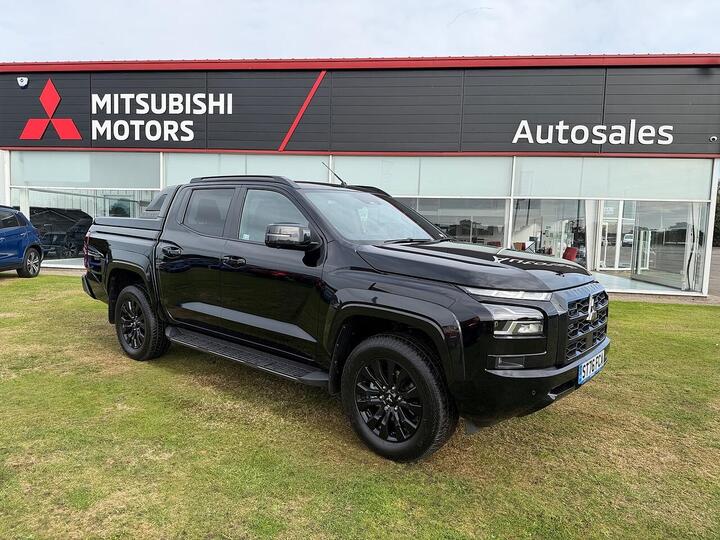 Mitsubishi L200 2.4 Bi-Turbo Barbarian Auto 4WD Euro 6 (s/s) 4dr