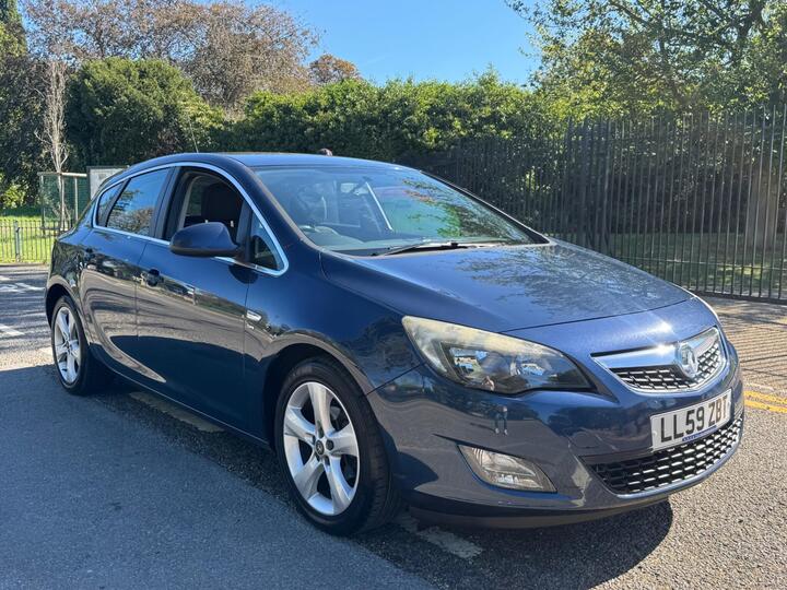Vauxhall Astra 1.6 16v SRi Euro 5 5dr