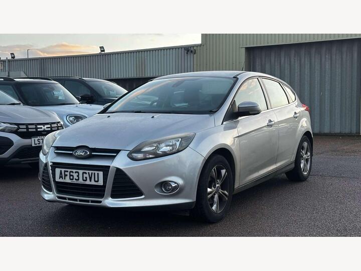 Ford Focus 1.6 Zetec Euro 5 5dr