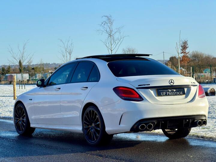 Mercedes-Benz C Class 3.0 C43 V6 AMG (Premium Plus) G-Tronic+ 4MATIC Euro 6 (s/s) 4dr Mercedes-Benz C Class 3.0 C43 V6 AMG (Premium Plus) G-Tronic+ 4MATIC Euro 6 (s/s) 4dr