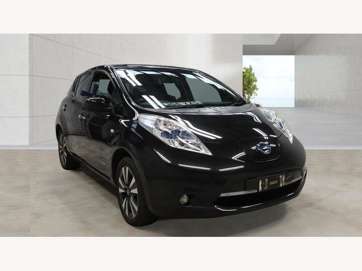 Nissan Leaf 30kWh Tekna Auto 5dr