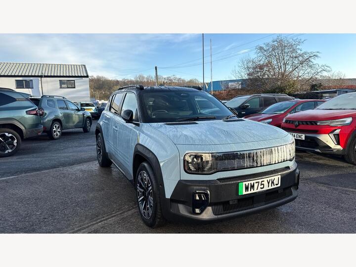 Renault 4 E-Tech Electric Comfort Range 52kWh Iconic Auto 5dr