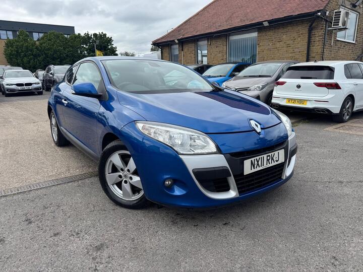 Renault Megane 1.6 16V Dynamique TomTom Euro 5 3dr