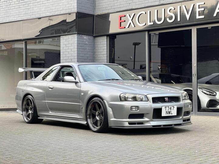 Nissan Skyline Nissan Skyline R34 GTR 2.6 TURBO MANUAL Nissan Skyline Nissan Skyline R34 GTR 2.6 TURBO MANUAL