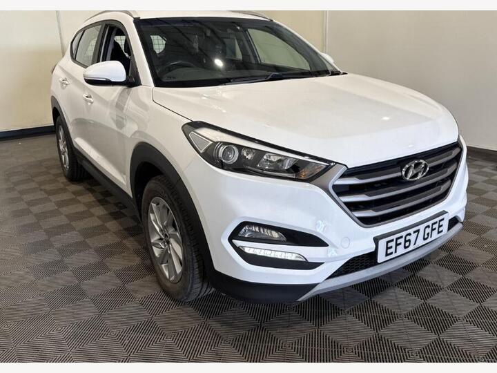 Hyundai TUCSON 2.0 CRDi SE Nav 4WD Euro 6 5dr