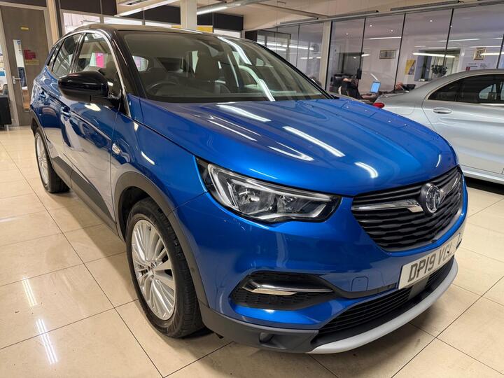 Vauxhall Grandland X 1.5 Turbo D BlueInjection Sport Nav Euro 6 (s/s) 5dr Vauxhall Grandland X 1.5 Turbo D BlueInjection Sport Nav Euro 6 (s/s) 5dr
