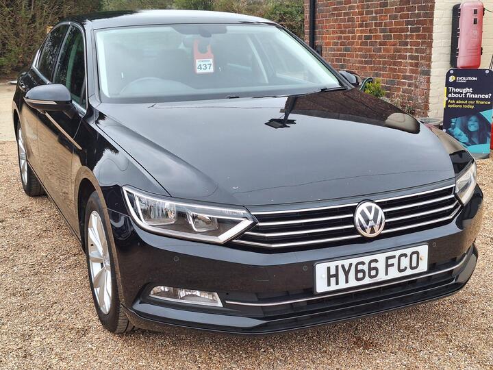 Volkswagen Passat 1.6 TDI BlueMotion Tech SE Business Euro 6 (s/s) 4dr