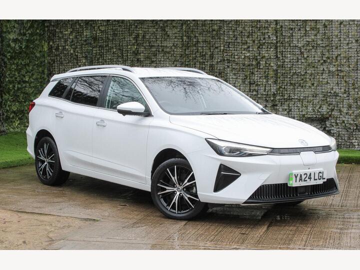 MG 5 61.1kWh Trophy Long Range Auto 5dr