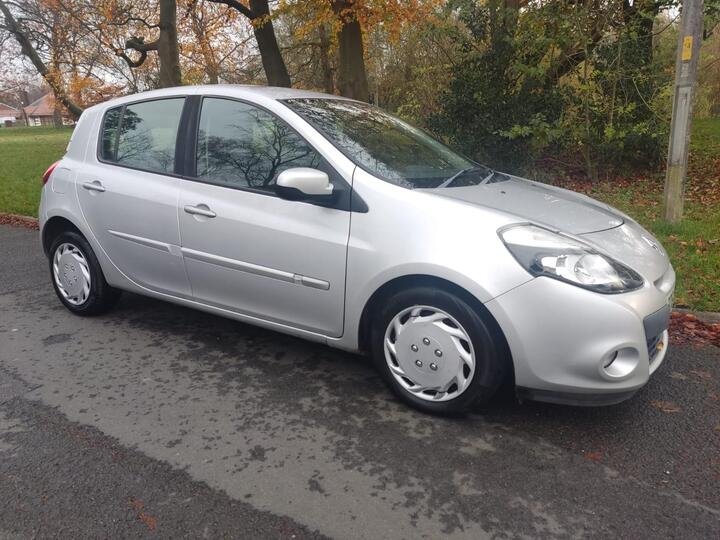 Renault Clio 1.5 DCi ECO Expression Euro 5 5dr