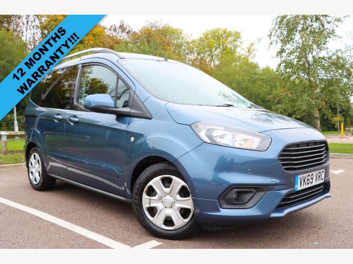 Ford TOURNEO COURIER 1.0 EcoBoost Zetec Euro 6 5dr Ford TOURNEO COURIER 1.0 EcoBoost Zetec Euro 6 5dr