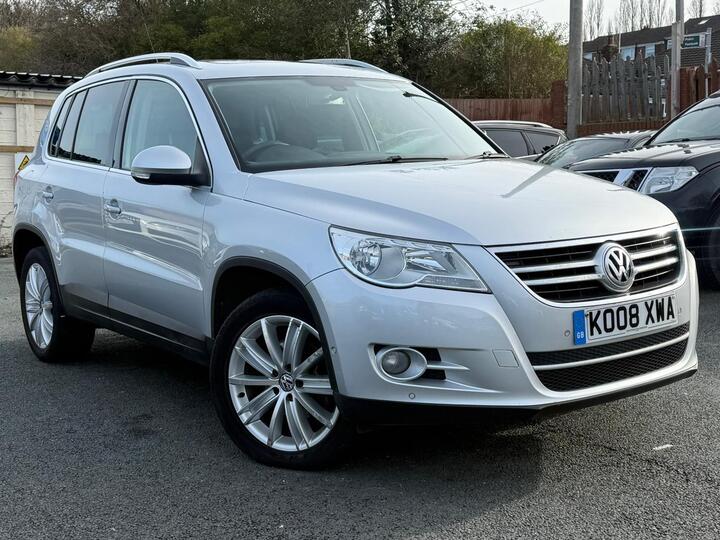 Volkswagen Tiguan 2.0 TDI Sport 4WD Euro 4 5dr Volkswagen Tiguan 2.0 TDI Sport 4WD Euro 4 5dr