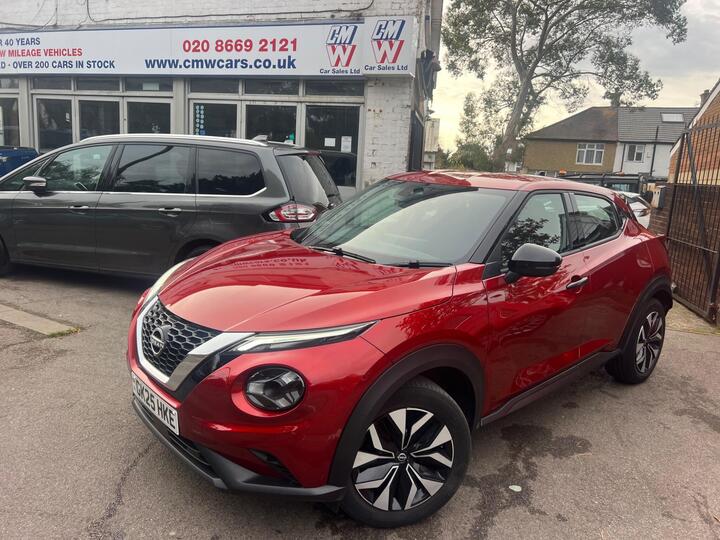 Nissan Juke 1.0 DIG-T Acenta Premium DCT Auto Euro 6 (s/s) 5dr