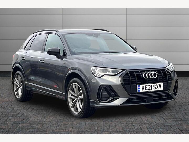 Audi Q3 1.5 TFSI CoD 35 Black Edition S Tronic Euro 6 (s/s) 5dr