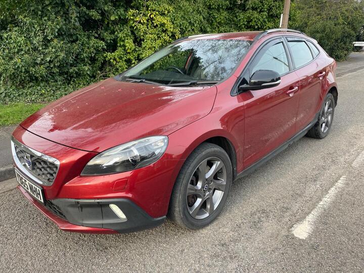 Volvo V40 Cross Country 2.0 D2 Lux Nav Euro 6 (s/s) 5dr