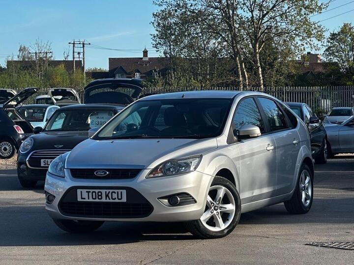Ford Focus 1.6 Zetec 5dr
