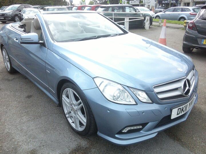 Mercedes-Benz E Class 1.8 E200 CGI BlueEfficiency Sport Cabriolet Tiptronic Euro 5 2dr