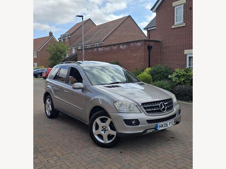 Mercedes-Benz M Class 3.0 ML320 CDI SE 7G-Tronic 5dr