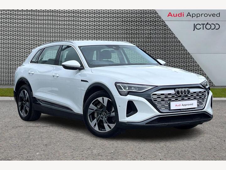Audi Q8 E-Tron 50 Sport Auto Quattro 5dr 95kWh (11kW Charger) Audi Q8 E-Tron 50 Sport Auto Quattro 5dr 95kWh (11kW Charger)
