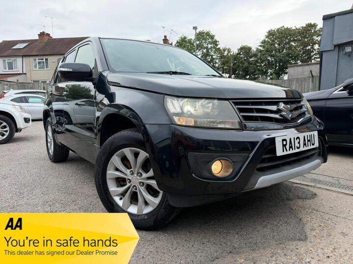 Suzuki Grand Vitara 2.4 VVT SZ5 Auto 4WD Euro 5 5dr Suzuki Grand Vitara 2.4 VVT SZ5 Auto 4WD Euro 5 5dr