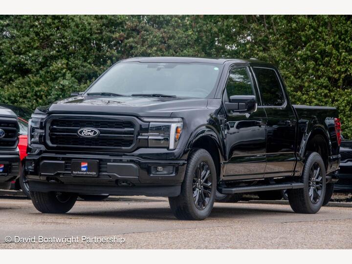 Ford F150 Lariat Black Appearance 5.0L V8 4X4 Auto
