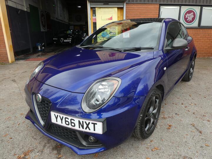 Alfa Romeo MiTo 1.3 JTDM-2 Speciale Euro 6 (s/s) 3dr Alfa Romeo MiTo 1.3 JTDM-2 Speciale Euro 6 (s/s) 3dr