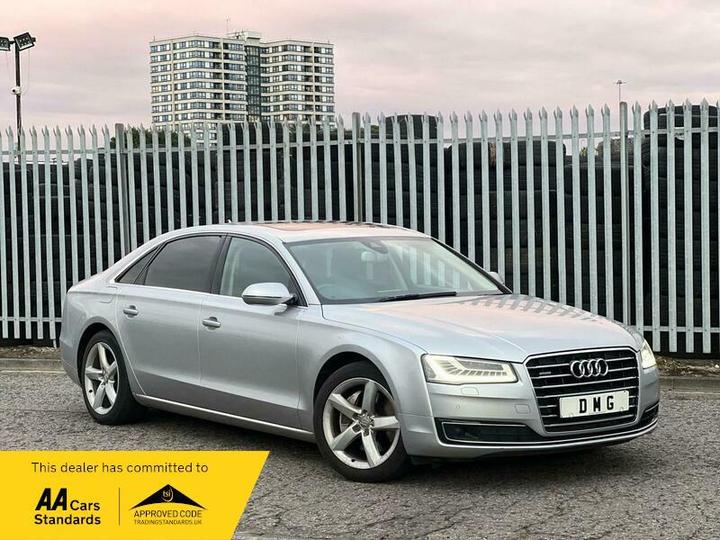 Audi A8 3.0 TDI V6 SE Executive Tiptronic Quattro Euro 6 (s/s) 4dr LWB