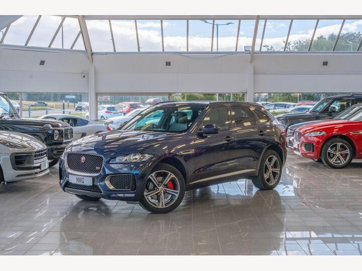 Jaguar F-PACE 3.0 D300 V6 S Auto AWD Euro 6 (s/s) 5dr