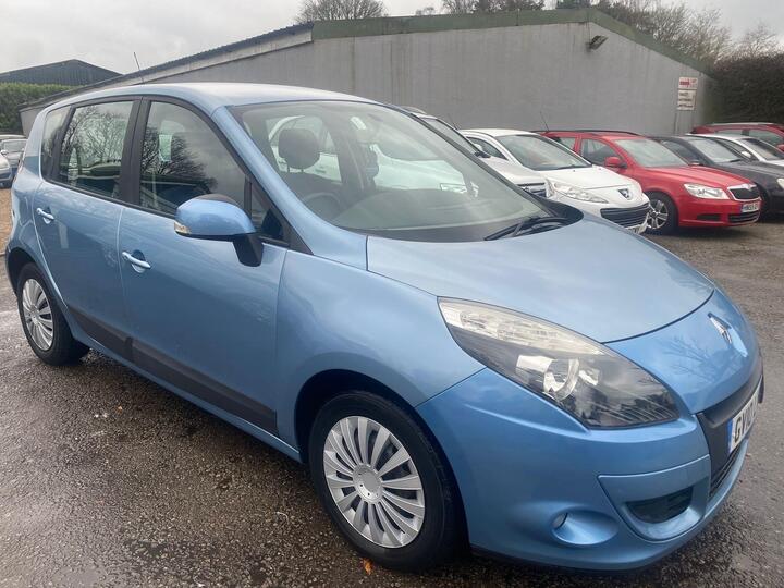 Renault Scenic 1.5 DCi Expression EDC Euro 5 5dr