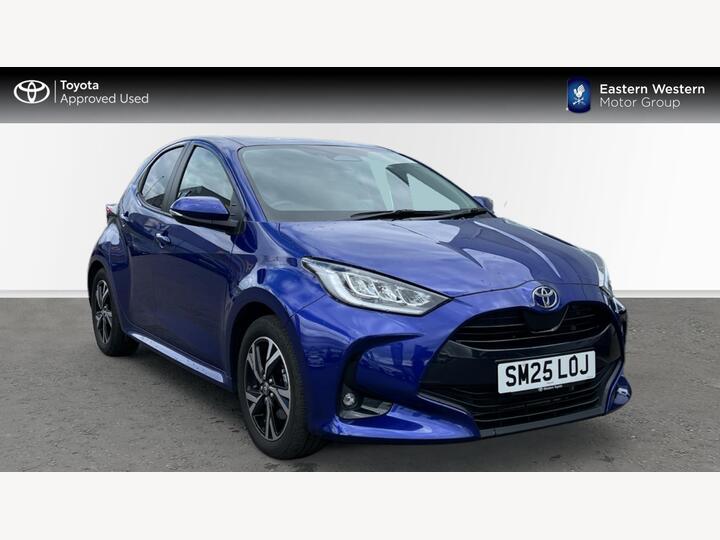 Toyota Yaris 1.5 VVT-h Design E-CVT Euro 6 (s/s) 5dr