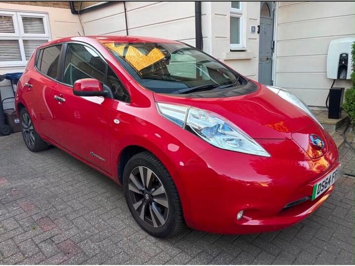 Nissan Leaf 24kWh Tekna Auto 5dr