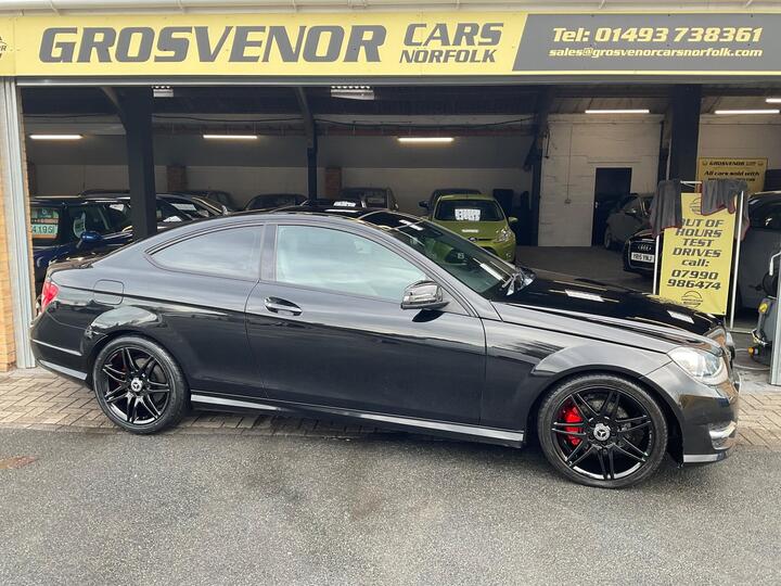 Mercedes-Benz C Class 2.1 C220 CDI AMG Sport Plus G-Tronic+ Euro 5 (s/s) 2dr Mercedes-Benz C Class 2.1 C220 CDI AMG Sport Plus G-Tronic+ Euro 5 (s/s) 2dr