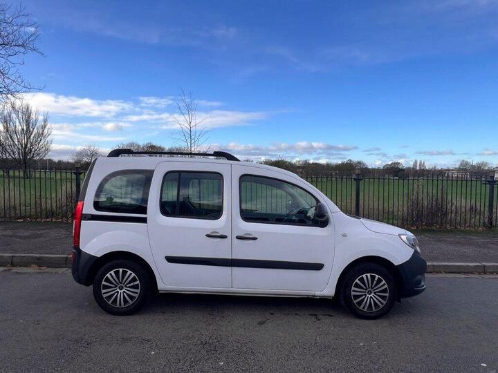 Mercedes-Benz CITAN 1.5 109 CDI Traveliner L2 Euro 5 (s/s) 5dr (5 Seat)