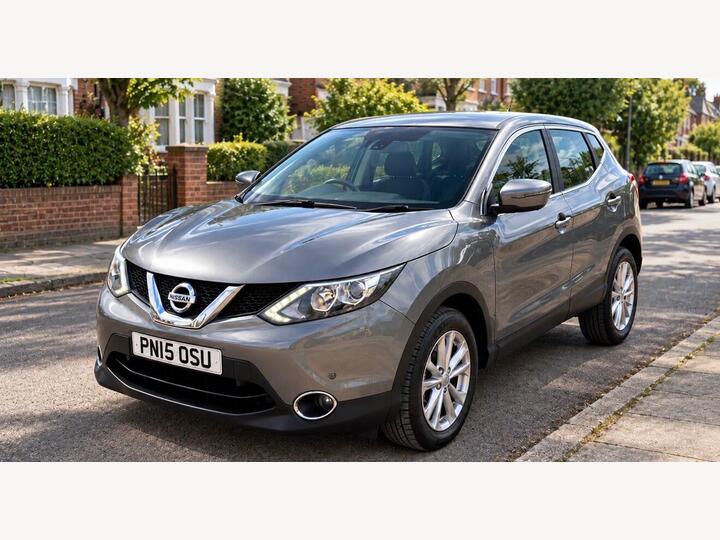 Nissan Qashqai 1.2 DIG-T Acenta XTRON 2WD Euro 5 (s/s) 5dr