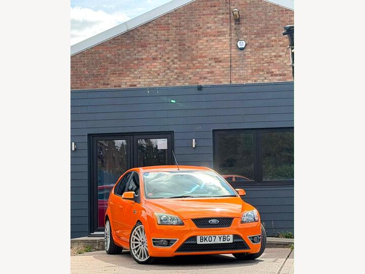 Ford Focus 2.5 SIV ST-2 5dr