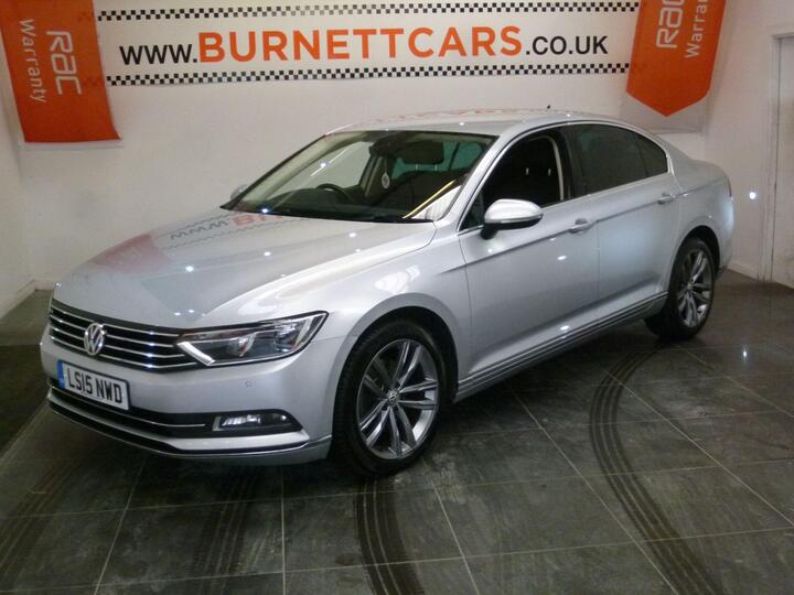 Volkswagen Passat 2.0 TDI BlueMotion Tech GT Euro 6 (s/s) 4dr Volkswagen Passat 2.0 TDI BlueMotion Tech GT Euro 6 (s/s) 4dr