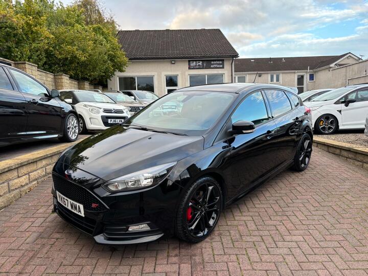 Ford Focus 2.0T EcoBoost ST-2 Euro 6 (s/s) 5dr
