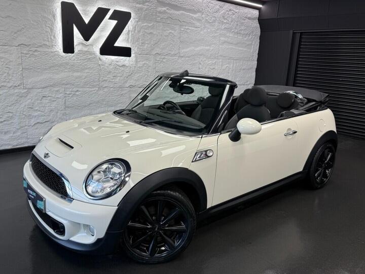 MINI CONVERTIBLE 1.6 Cooper S Euro 5 (s/s) 2dr