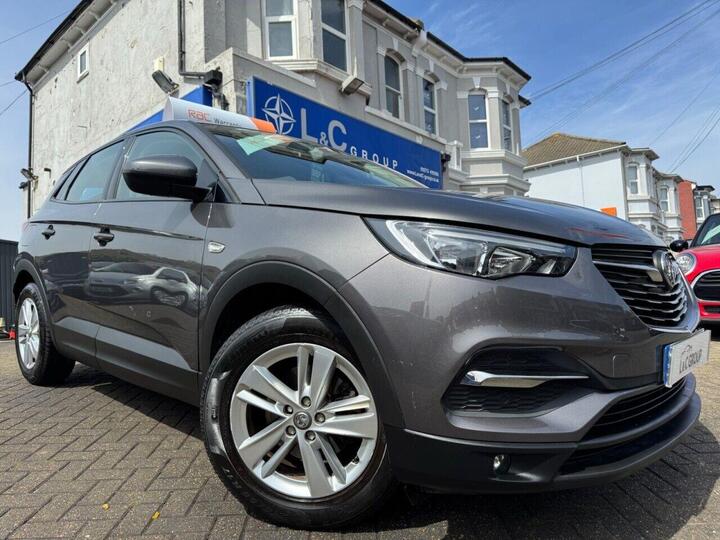 Vauxhall GRANDLAND X 1.5 Turbo D BlueInjection SE Auto Euro 6 (s/s) 5dr